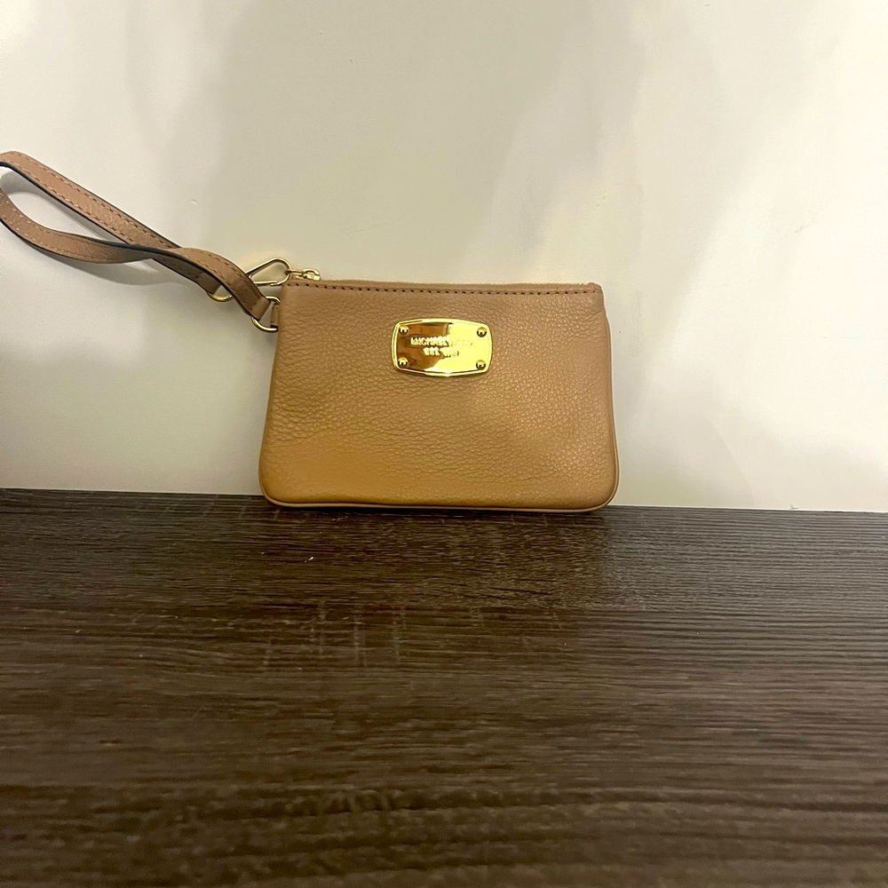 Michael Kors wristlet wallet